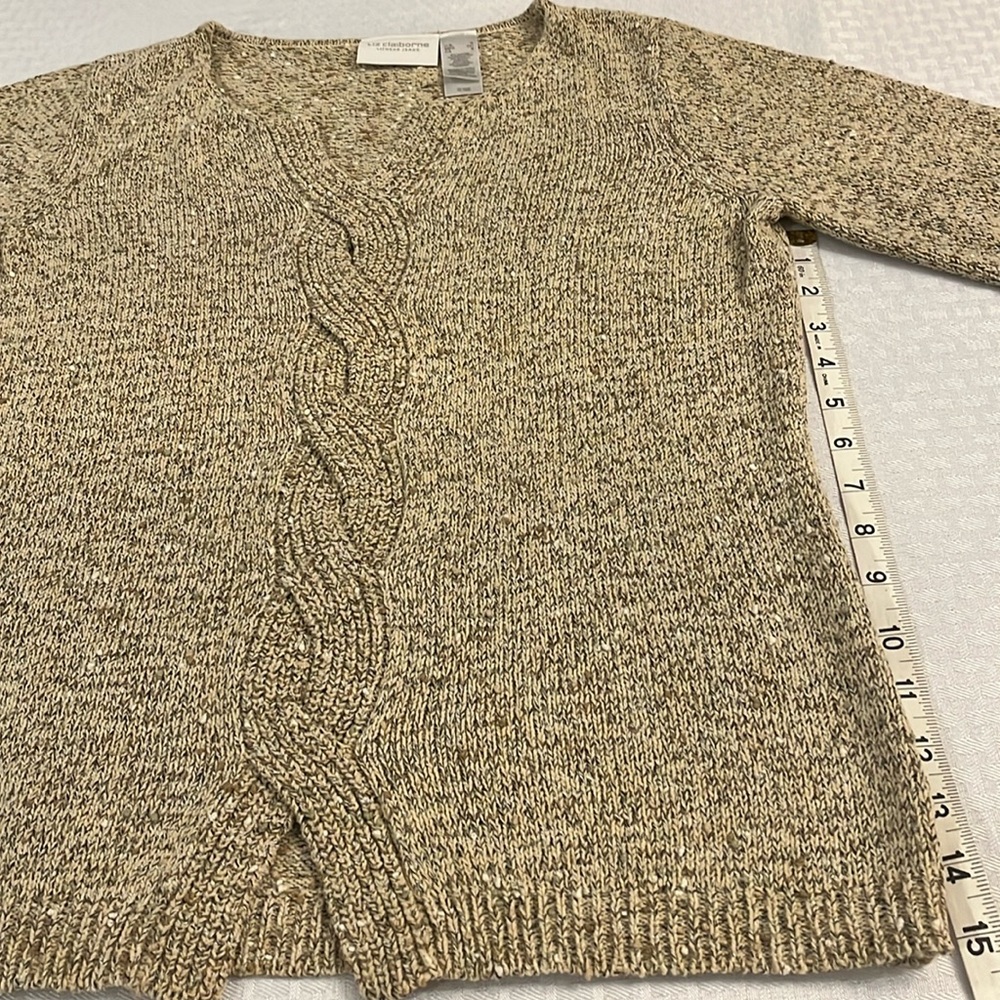 Liz Claiborne Lizwear Jeans Green tweed V neck sweater Never worn. Sz S